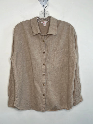 Long Sleeve Button Up Shirt (M)