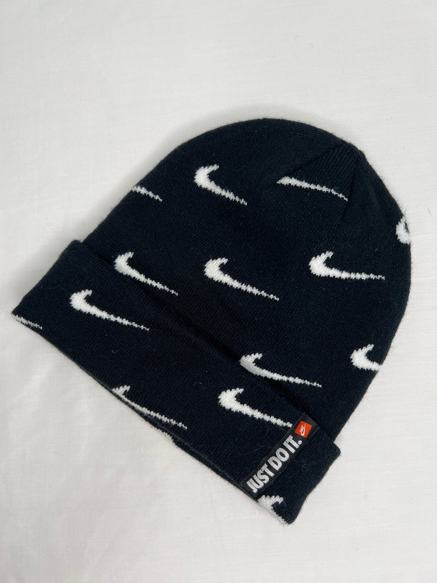 Nike Black Logo Print  ‘Just Do It’ Cuffed Toque (Youth)