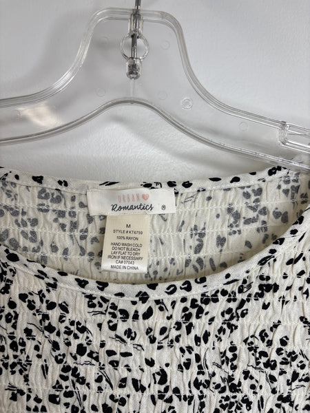 NWT Urban Romantics Animal Print Top (M)