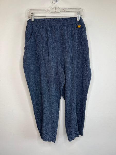 Ellen Tracy Navy Wide Leg Linen Capris (XL)