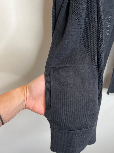 Lululemon Black Knitted Long-Sleeve Hoodie (S)