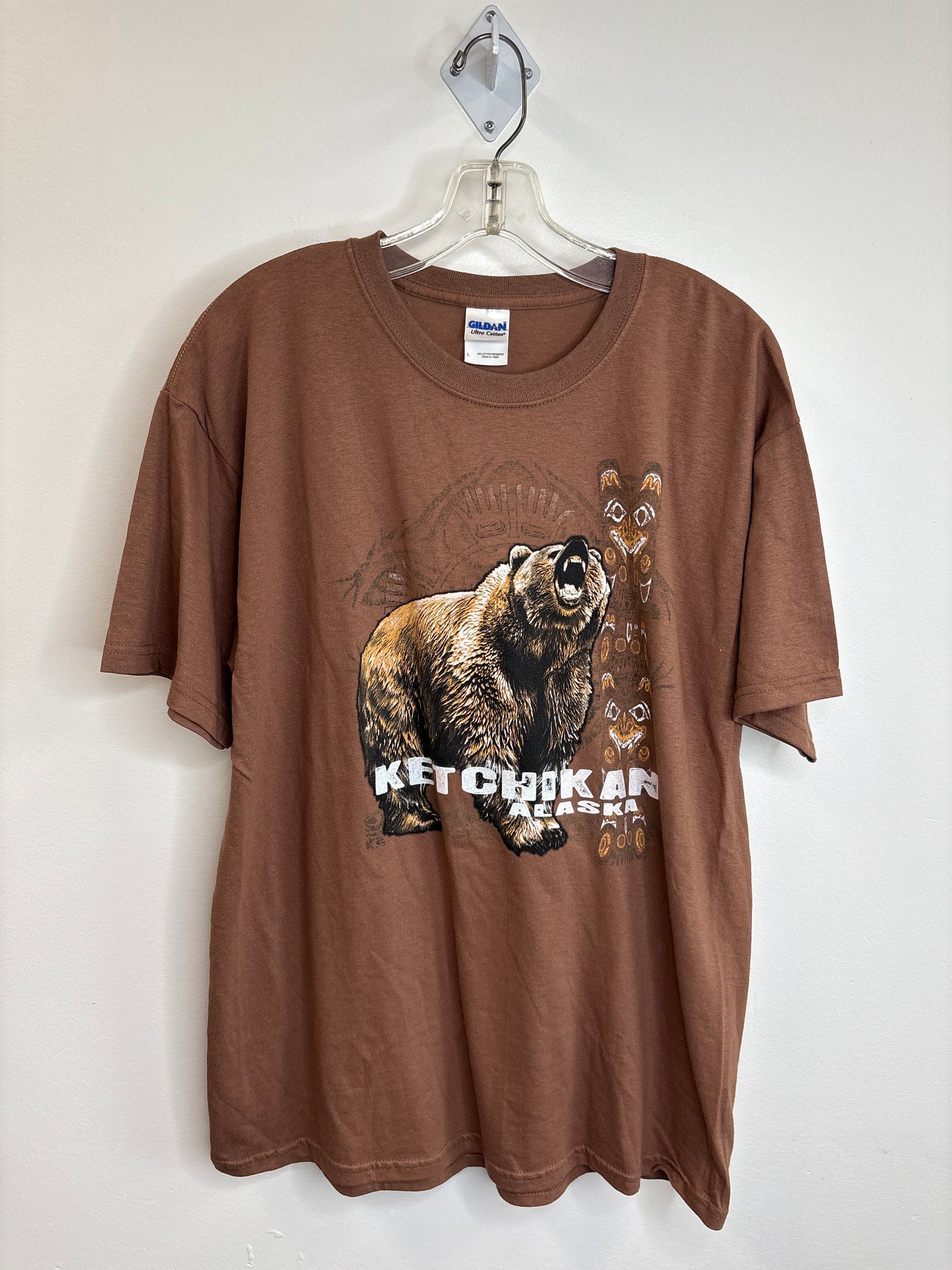 Ketchikan Alaska Grizzly Bear Cotton Graphic Tee (L)