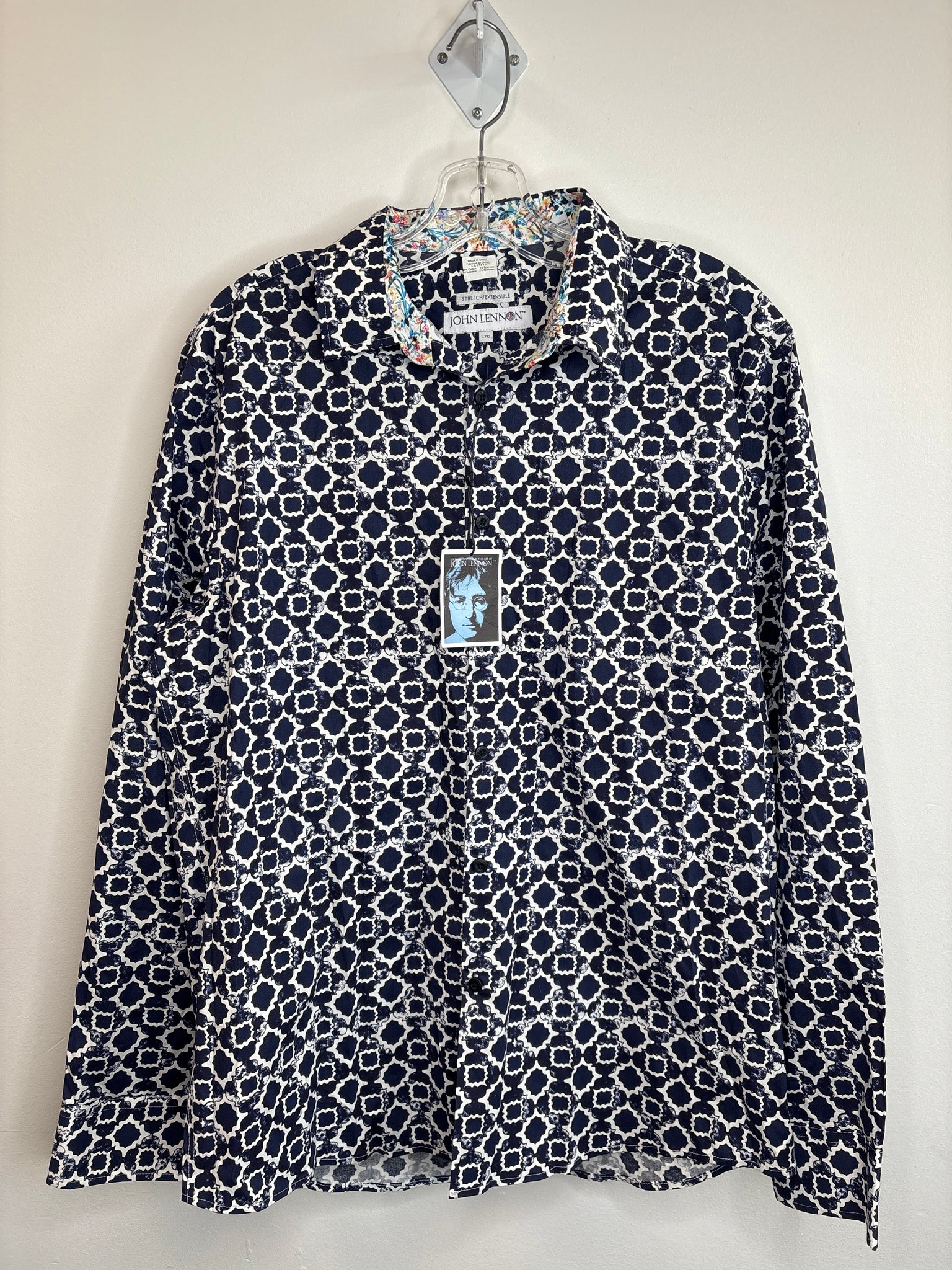 NWT John Lennon Stretch Button Up Long Sleeve Patterned Shirt (L)