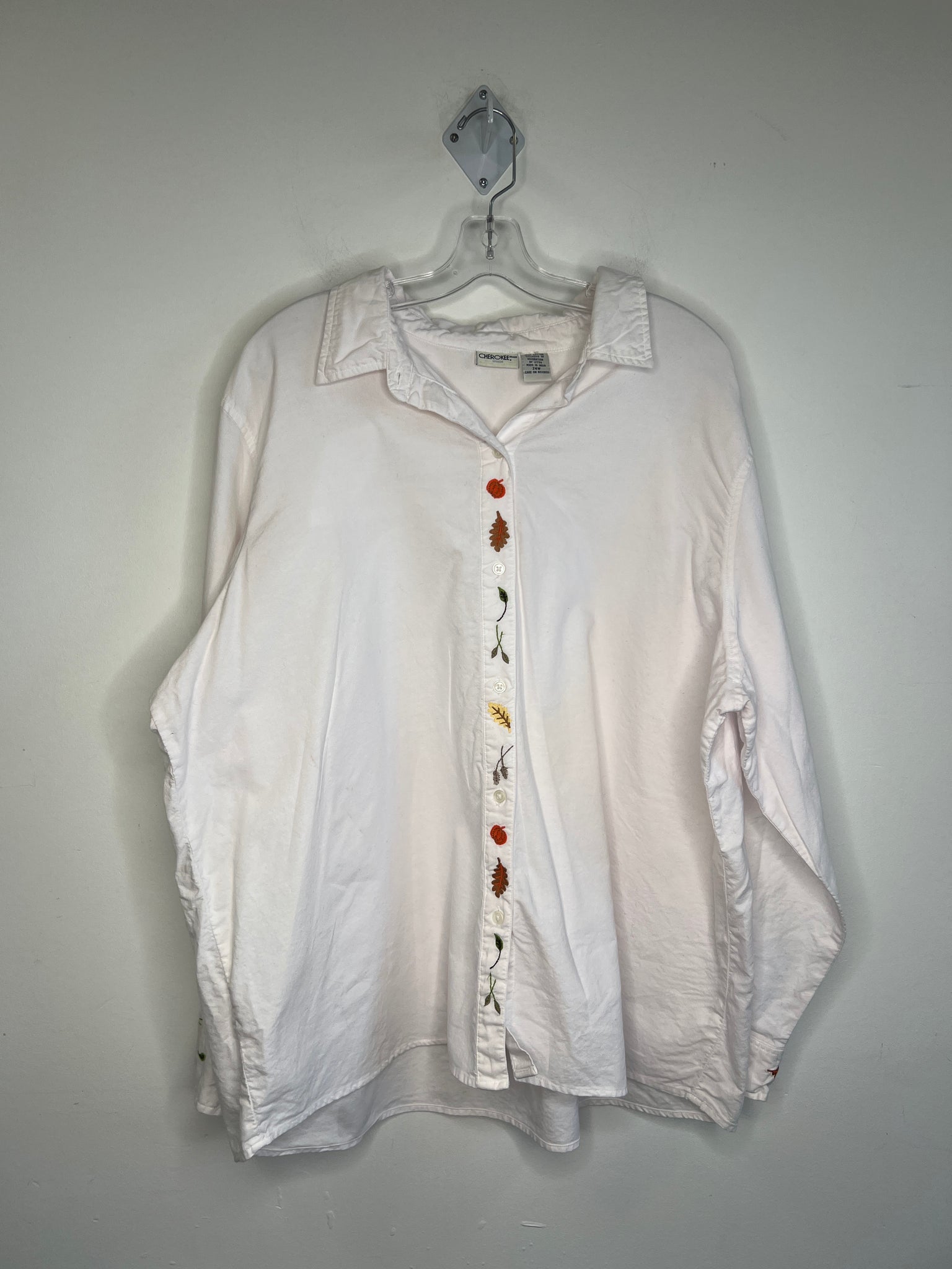 Cherokee White Fall-Embroidered Design Long-Sleeve Button Down Shirt (24W)