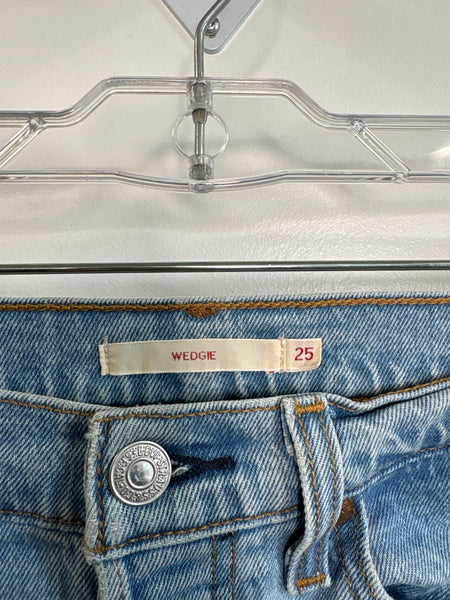 Levi’s Wedgie Denim Jean Pants (25)
