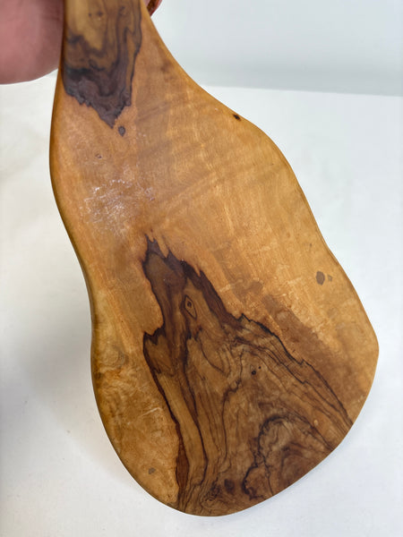 Petite Maison by Wildly Delicious Olive Wood Cheese Board
