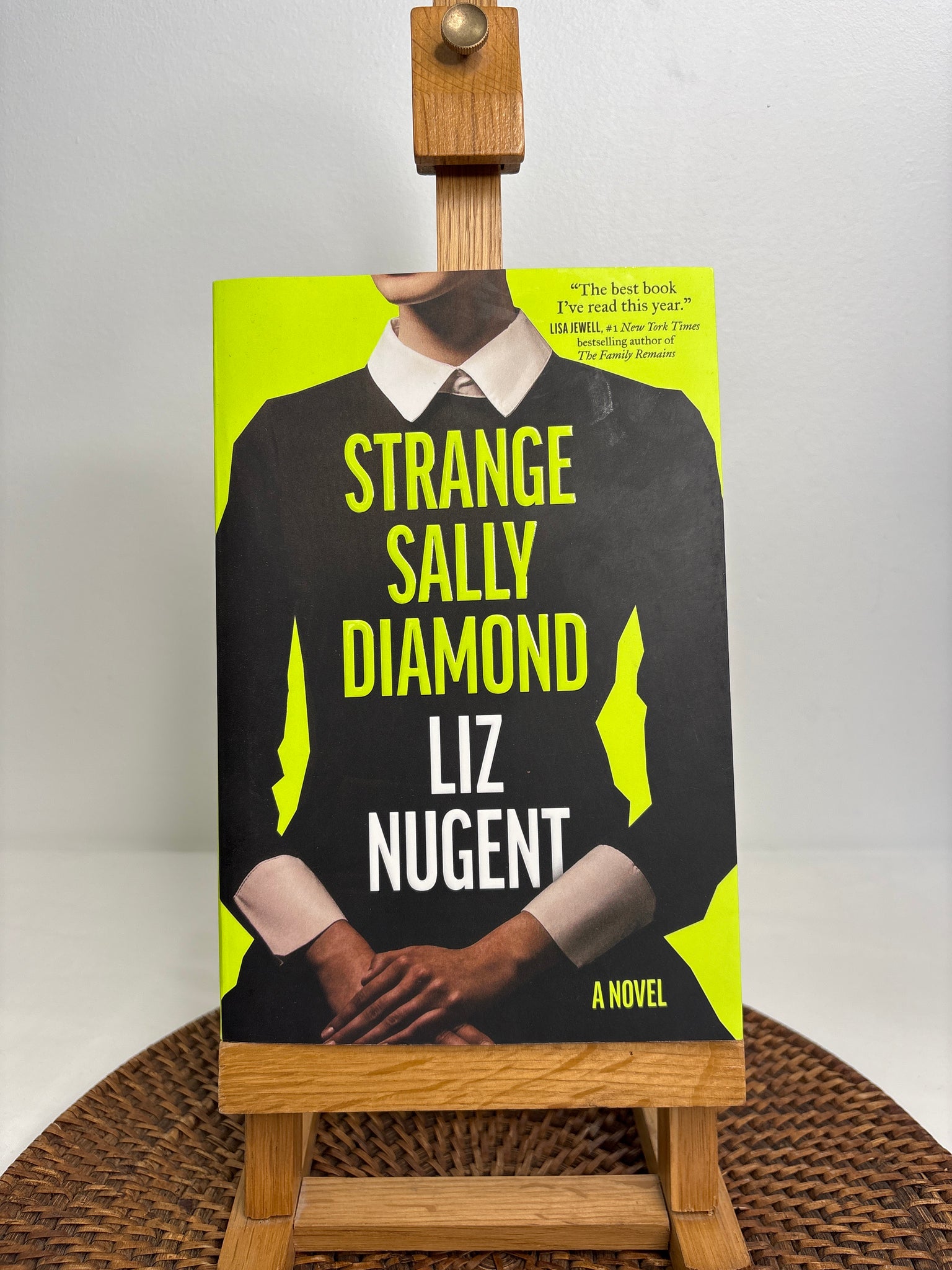 Strange Sally Diamond- Liz Nugent