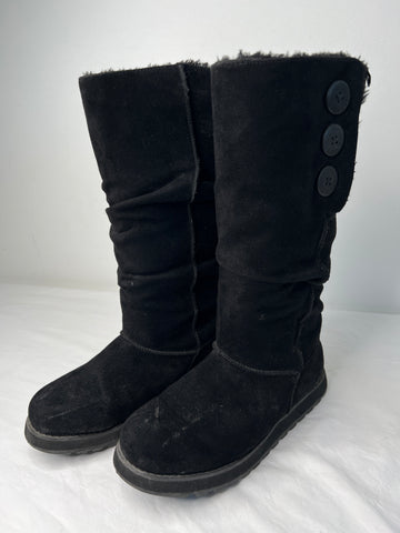 Skechers Black Suede Mid-Calf Winter Boots