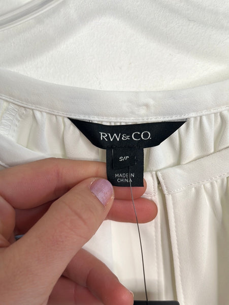 NWT RW&Co White Blouse Long Sleeves (S)
