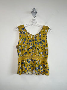 Cupcakes And Cashmere Yellow Floral Print Sleeveless Top (M)