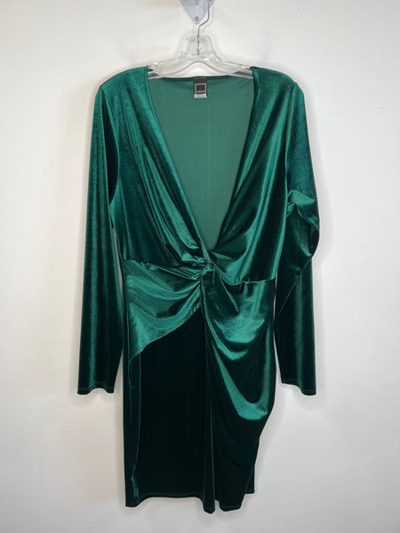 Vintage Libian Deep Green Velvet Deep V-Neck Long-Sleeve Dress (3X)