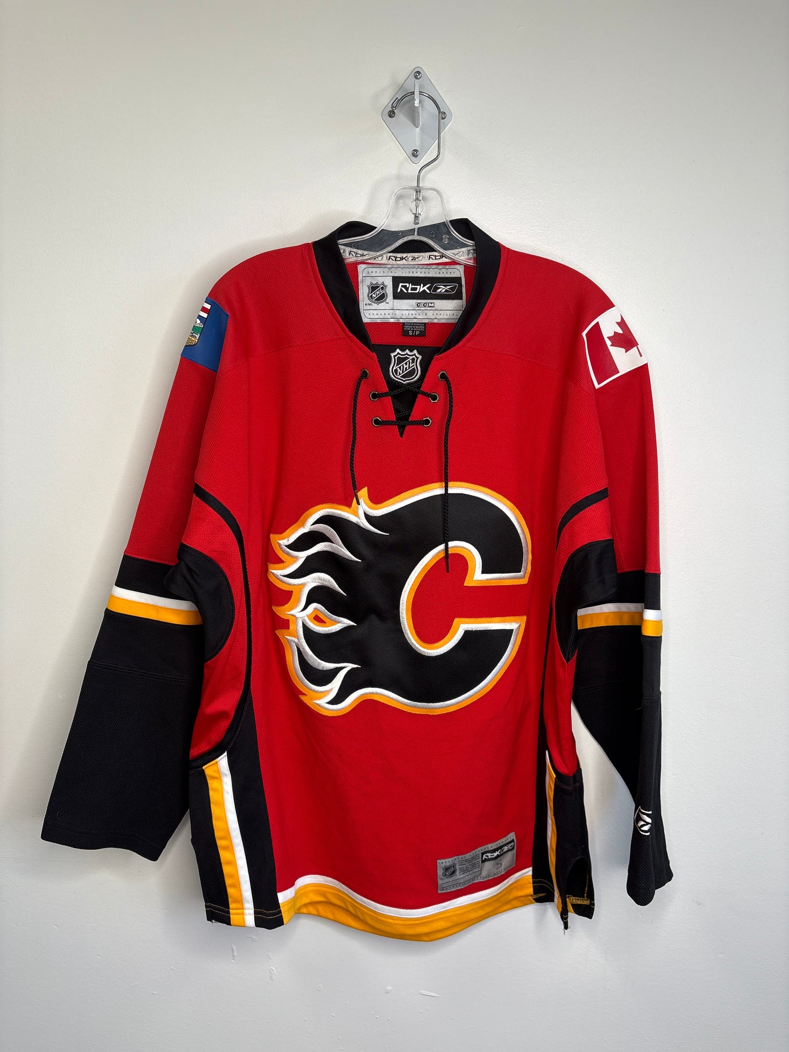 Reebok NHL Calgary Flames Jersey (S)