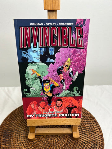 Image Invincible: Volume 8 My Favorite Martian (Comic)