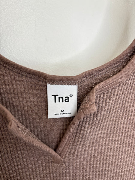 Aritzia TNA Waffle Super Cropped Top (M)