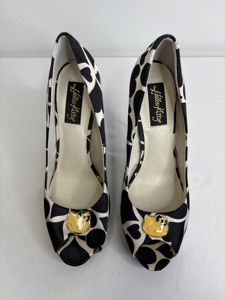 Hello Kitty Open-Toe Patterned Heels (US 8)