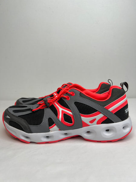 Speedo Grey/Orange Runners (US 10)