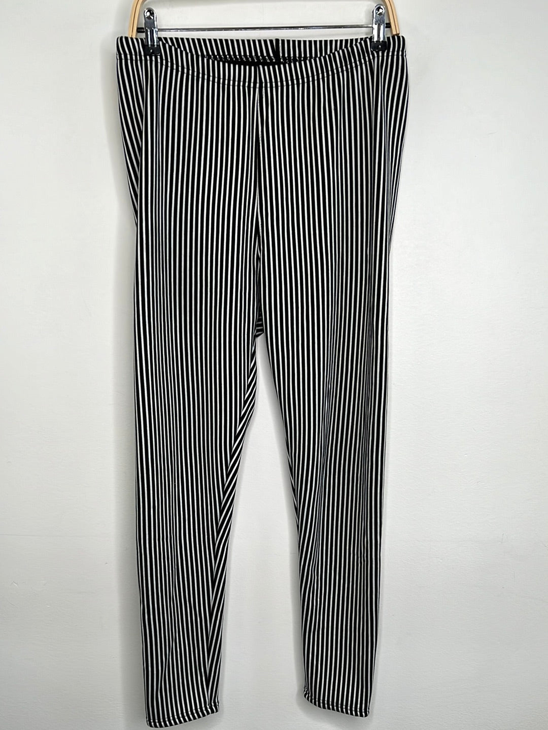 Cozy Striped Fleece Leggings (XL))