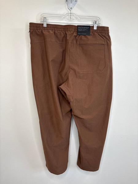 NWT Lululemon Utilitech Pull-On Relaxed-Fit Pant (XXL)