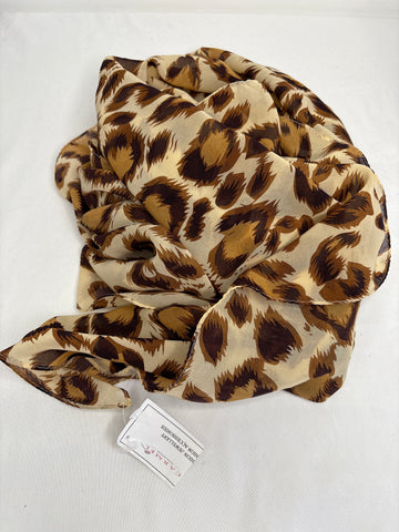 NWT Carmel Silver Jewelry Animal Printed Scarf