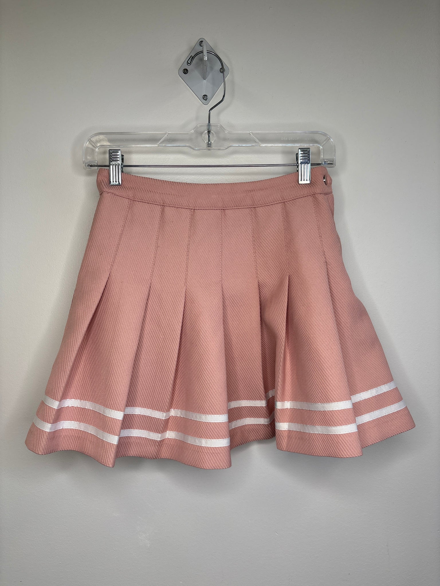 Divided Pleated Skirt (4)