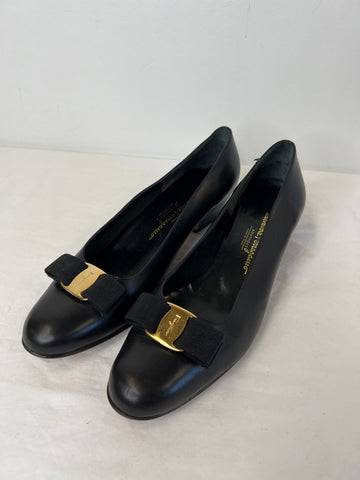 Vintage Salvatore Ferragamo Boutique Made In Italy Black Patent Heel (US 10B Women’s)