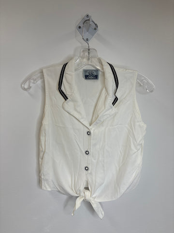 Evidence Sleeveless Cropped Blouse