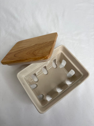NWT Ceramic Soap Dish