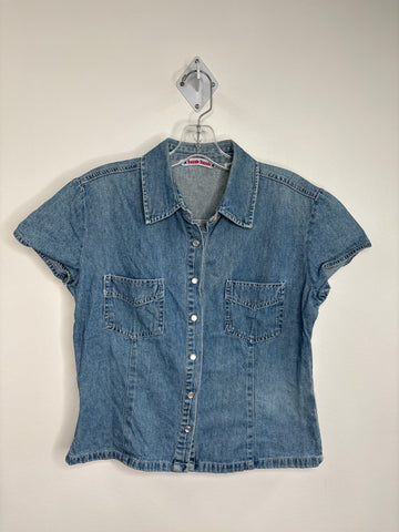 Razzle Dazzle Denim Button-Up Shirt (M)