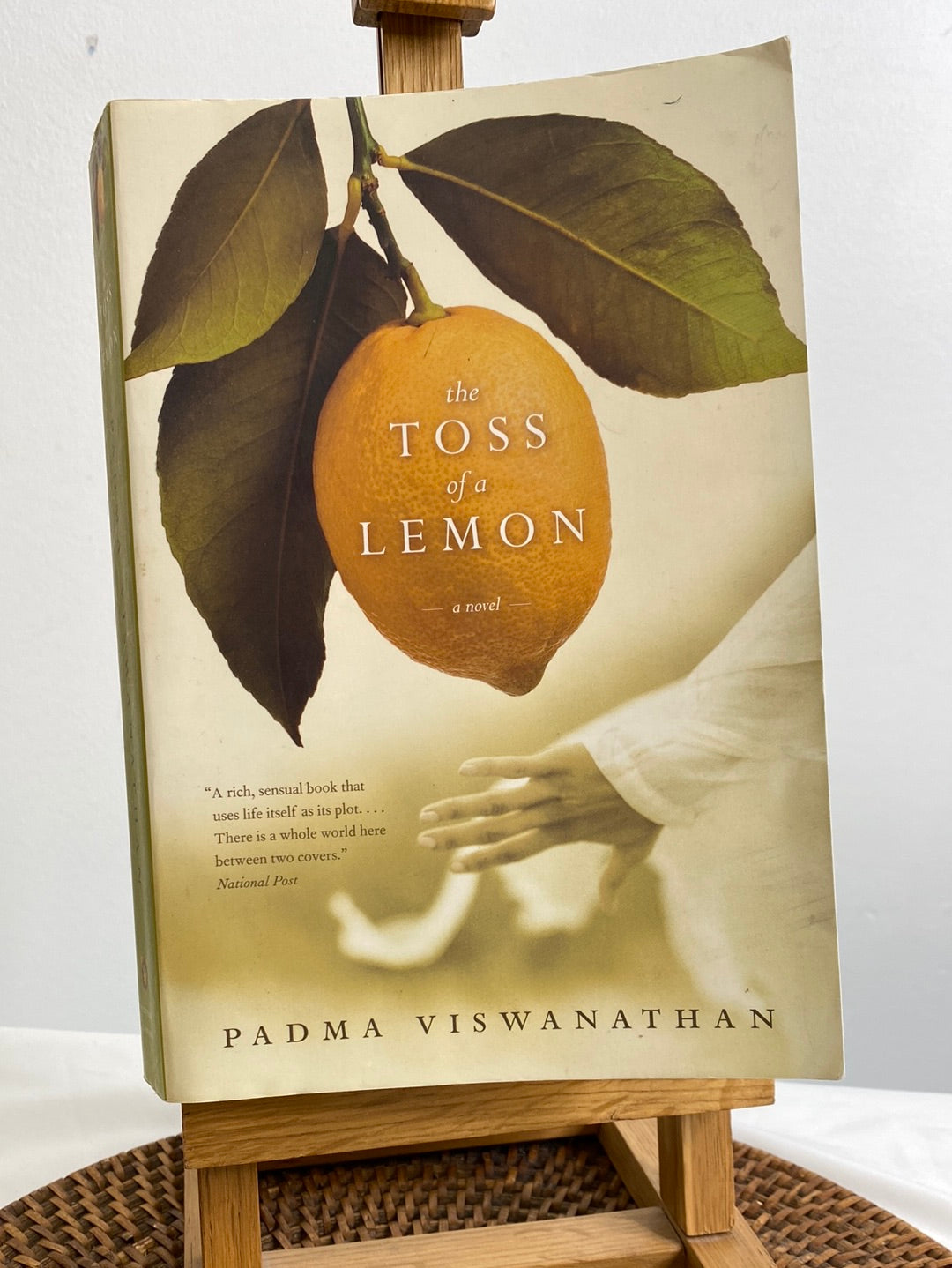 The Toss Of A Lemon - Padma Viswanathan