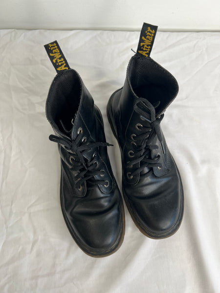 Dr. Doc Martens Luana Air Wair Black Lace Up Combat Boots (US 9)