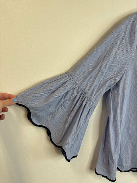 Zara Basic Bell Sleeve Blouse (XXL)