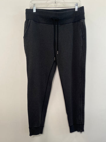 Lululemon Pants (10)