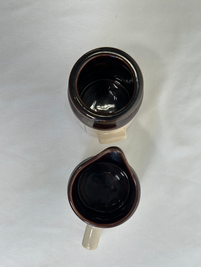 Set Of Two Vintage Ye Olde Canadian Crock Prints Ceramic Winnipeg Red