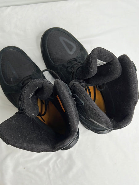 New Balance Fresh Foam Black Hiking Boot (10 US)