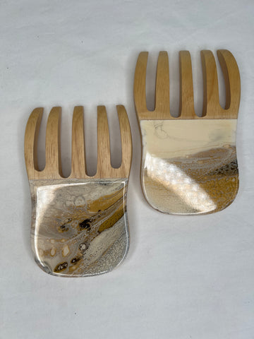 Beige Resin Oak Salad Tossing Claws