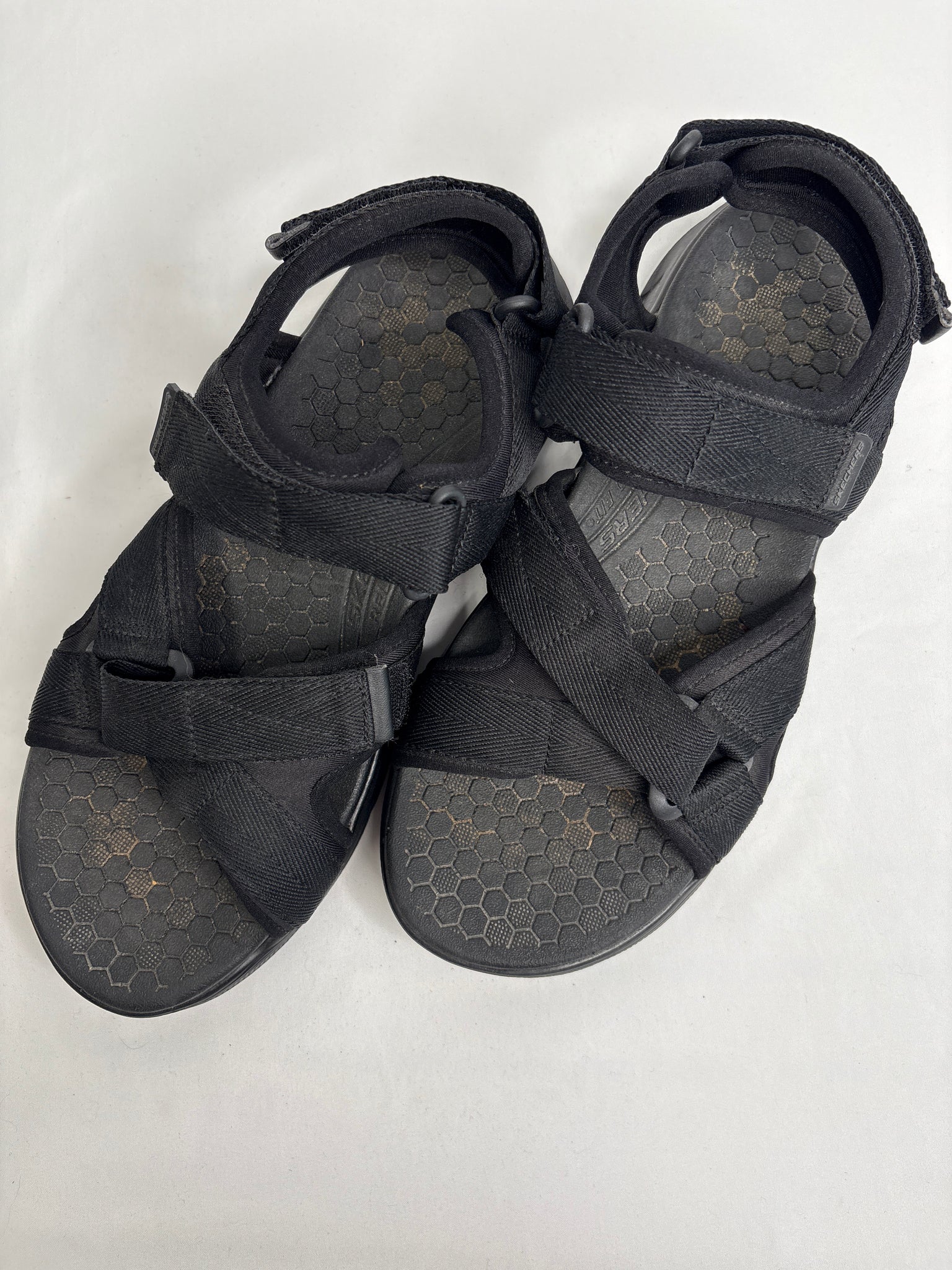 Skechers Oversized Sandals (11)