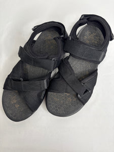 Skechers Oversized Sandals (11)