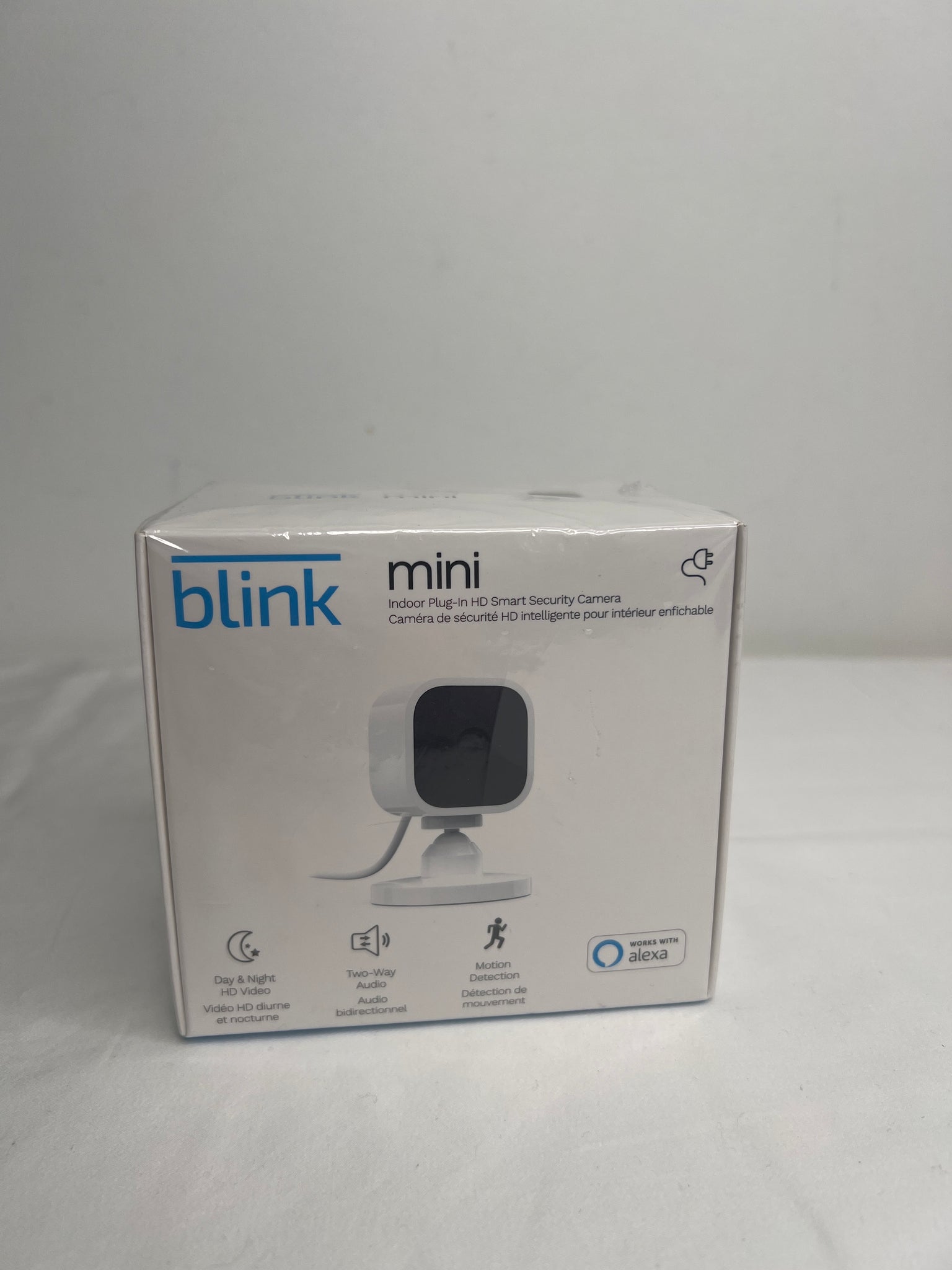 Blink Mini Compact Indoor Plug-in Smart Security Camera 1080 HD Motion