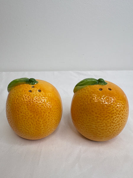 Set Of 2 Orange Citrus Salt and Pepper Shakers