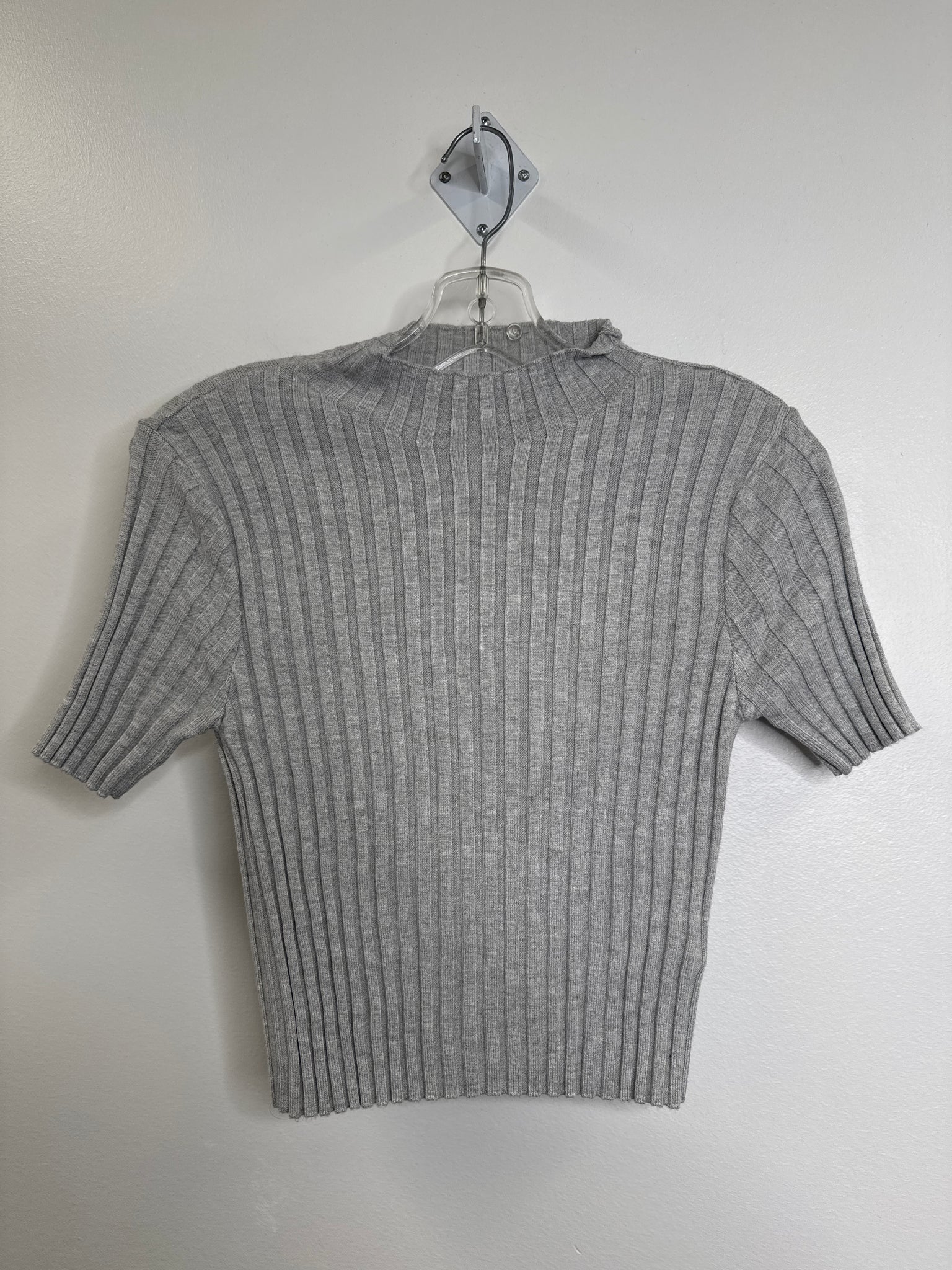 NWT Forever21 Ribbed Top (L)