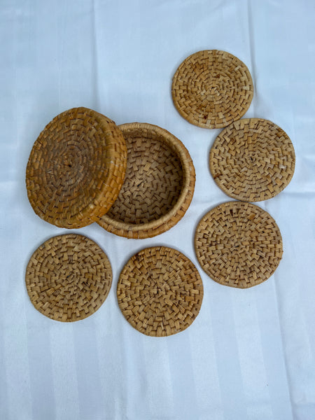 SET OF 5 Wicker Coasters + Storage Case