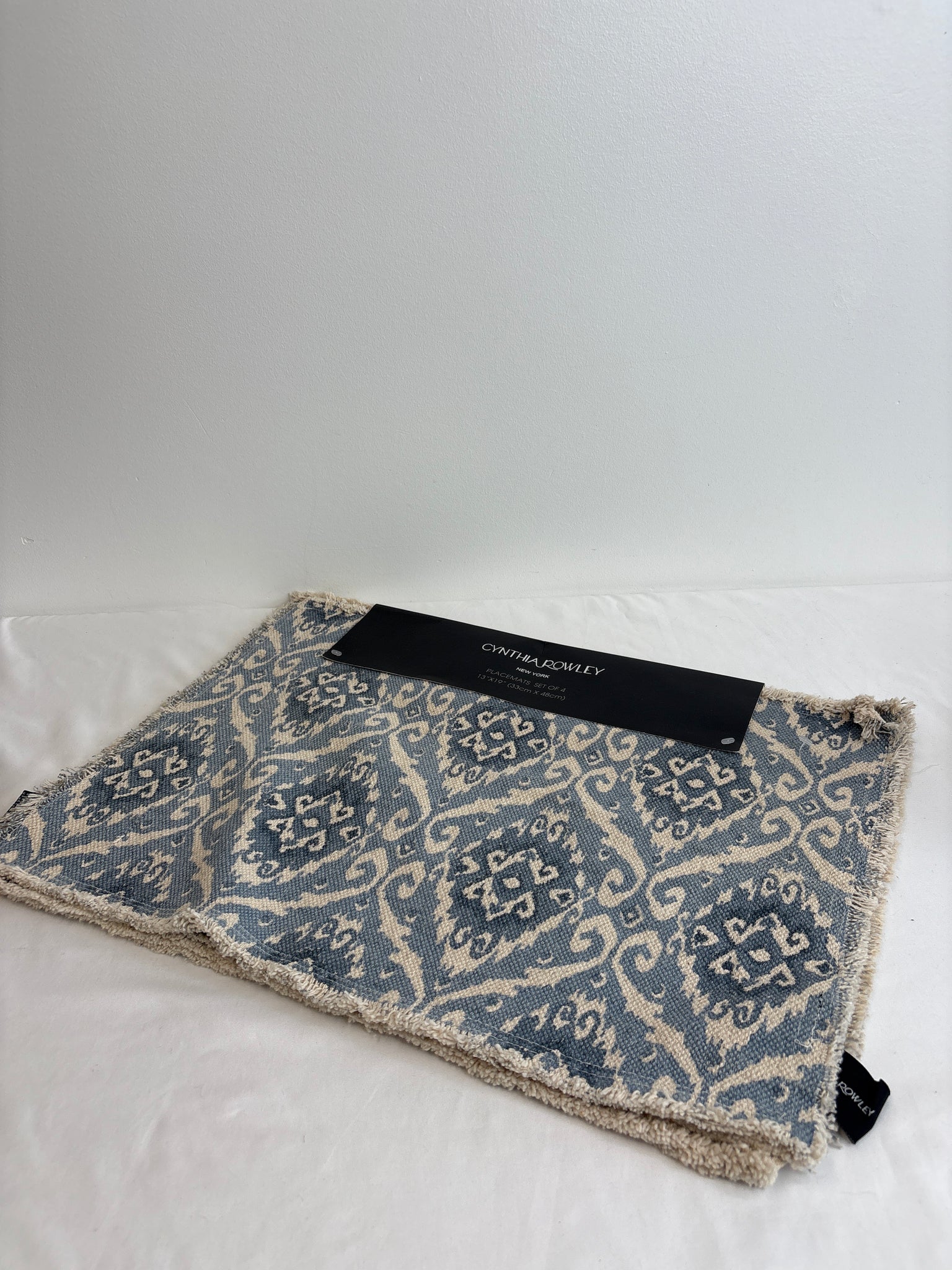 Set Of 4 Cynthia Rowley Placemat