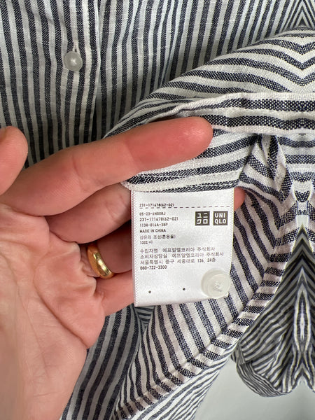 Uniqlo Striped Button-Up Top (XL)