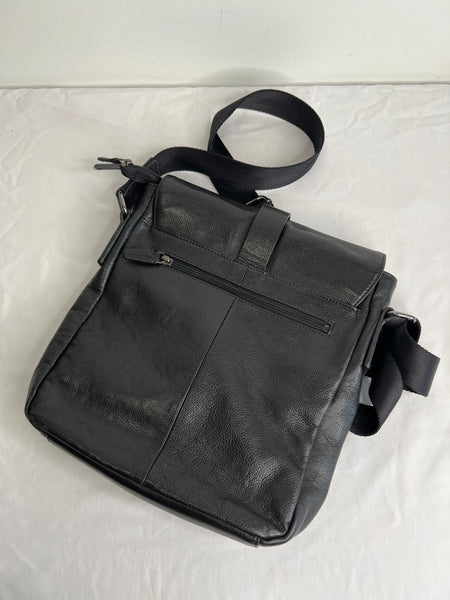 Danier Magnetic Black Leather Crossbody Bag