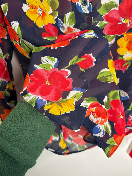 NWT Liz Claiborne Set Of 2 Floral Blouse With Skirt (6)