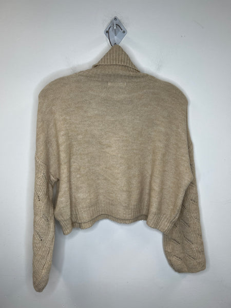 STR Beige Crop Turtleneck Long-Sleeve Sweater (M)