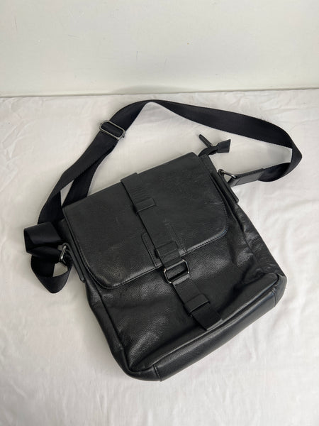 Danier Magnetic Black Leather Crossbody Bag