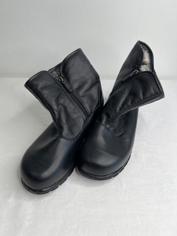 Clinic Extra Black Waterproof Winter Boots (8.5WW)