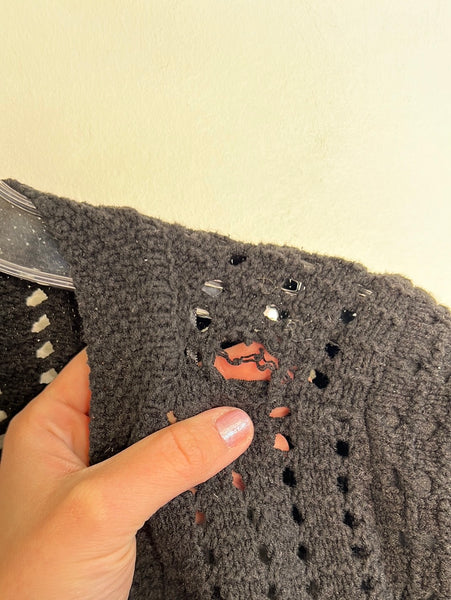 Guess Top Sheer V-Neck Horizontal Striped Crochet Knit Drop Shoulder (M)