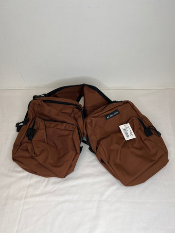 NWT Ami-Cell Small 4 Pocket Saddle Travel Bag